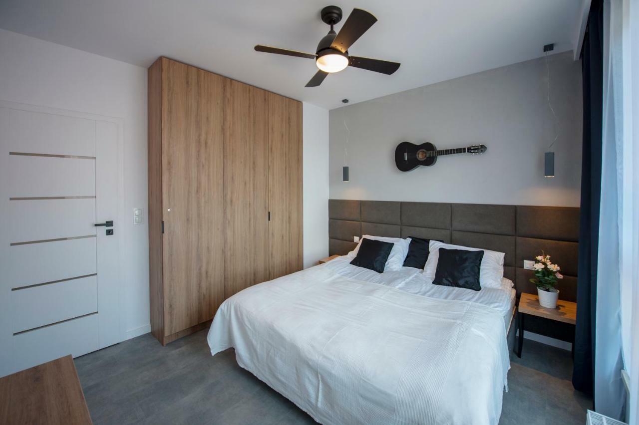 Unique 3City Apartments - Grey Apartment Gdańsk Eksteriør bilde